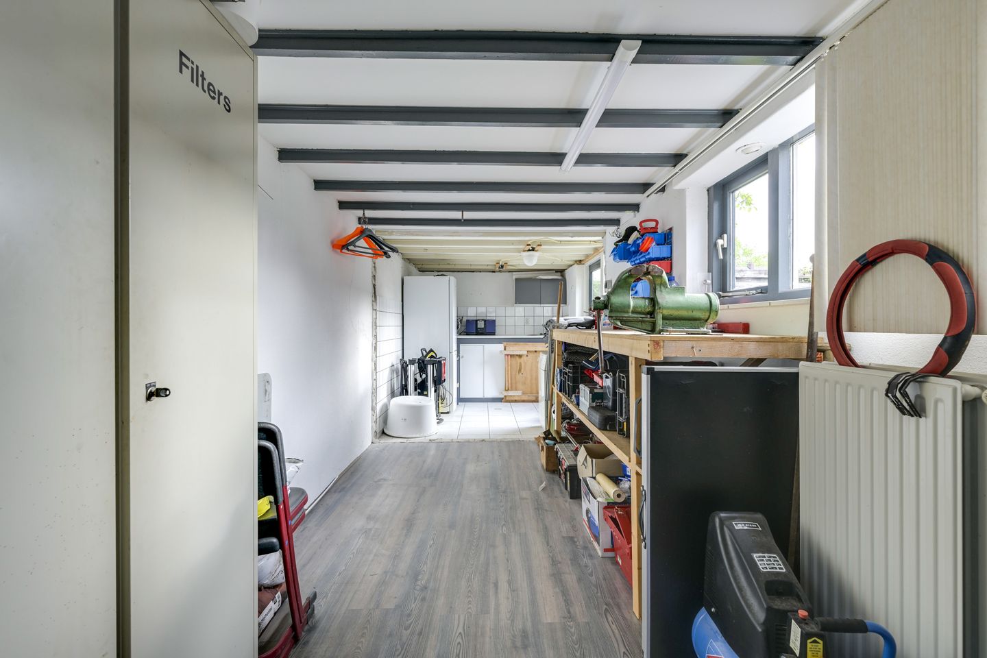 Photo 65 of Zuiderstraat 30