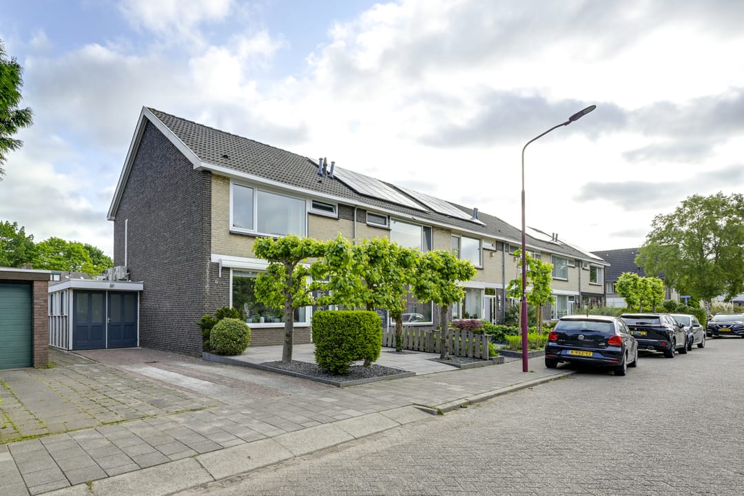 Photo 68 of Zuiderstraat 30