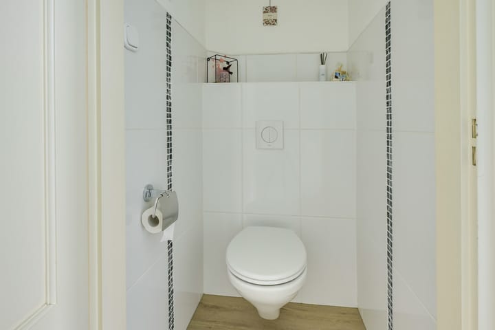 Foto 77 van Zuiderstraat 30