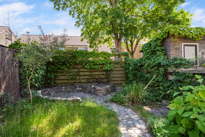 Foto 24 van Ireneplaats 96