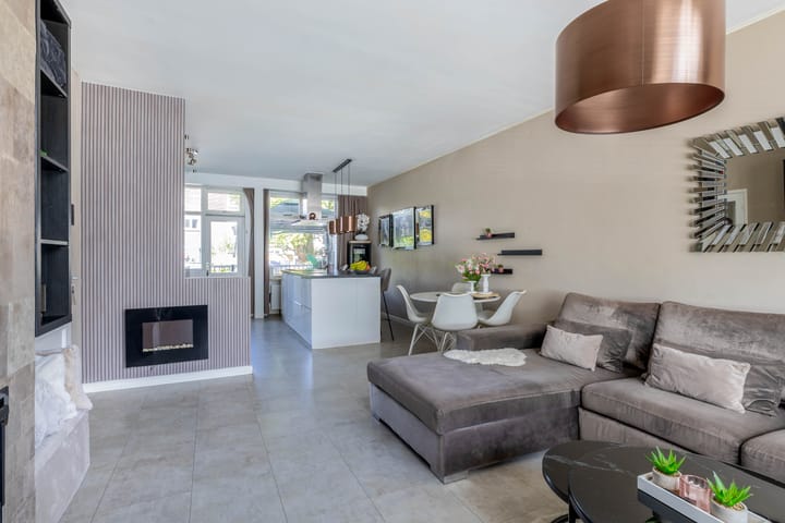 Foto 12 van Röntgenstraat 32-A