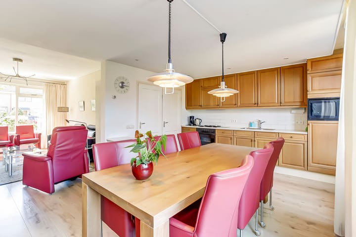 Foto 13 van Atlantischestraat 11