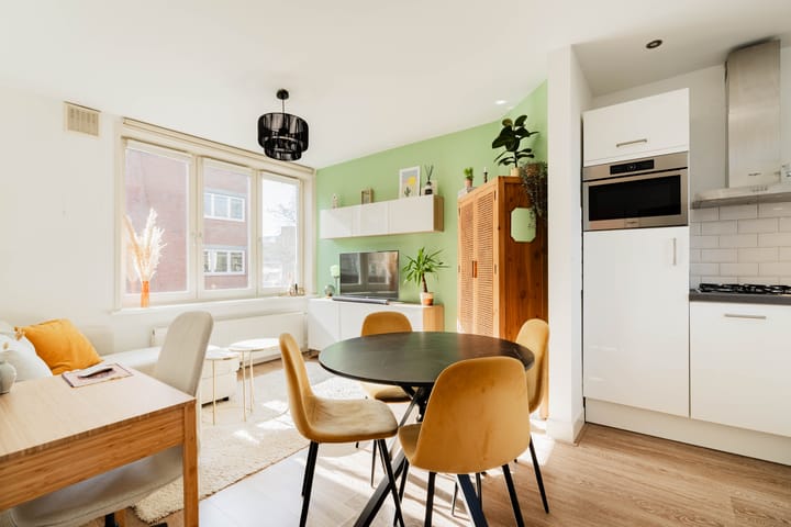 Photo 2 of Filips van Almondestraat 28-2