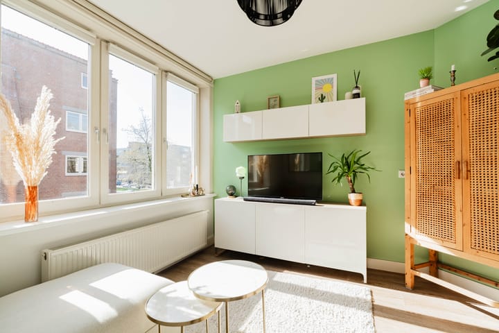 Photo 5 of Filips van Almondestraat 28-2