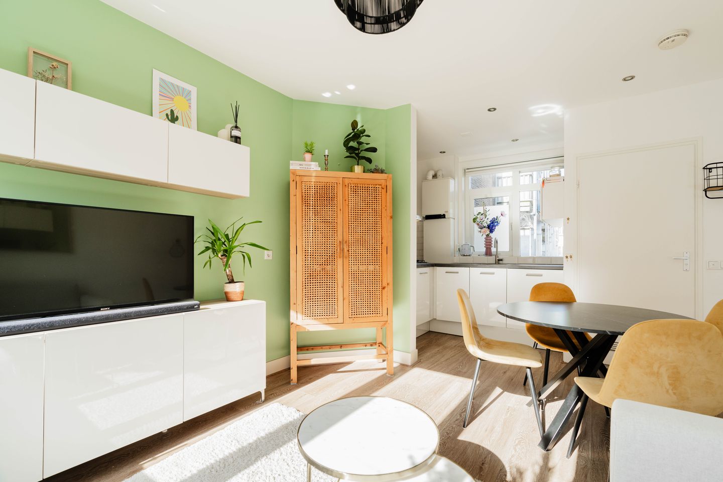 Photo 14 of Filips van Almondestraat 28-2