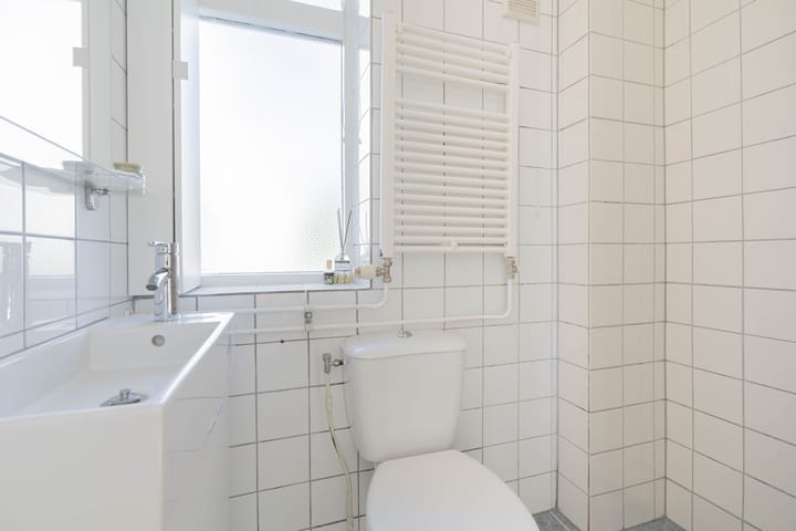 Photo 19 of Filips van Almondestraat 28-2