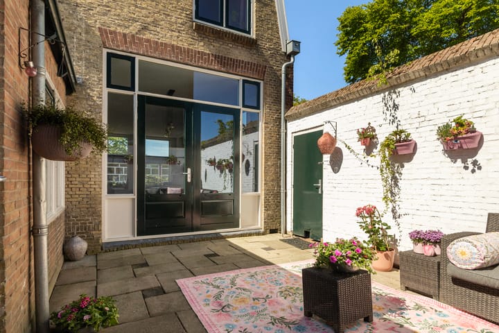 Foto 21 van Bloemstraat 20