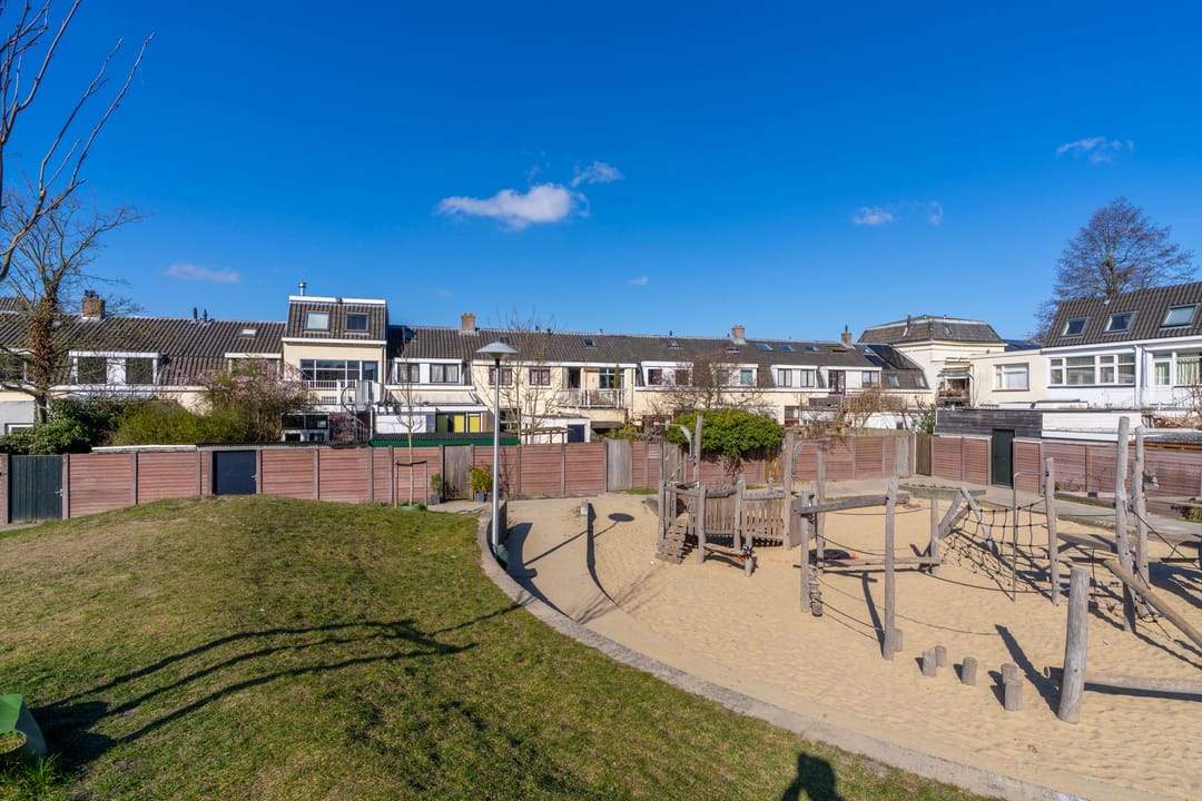 Foto 16 van Bekkerstraat 102