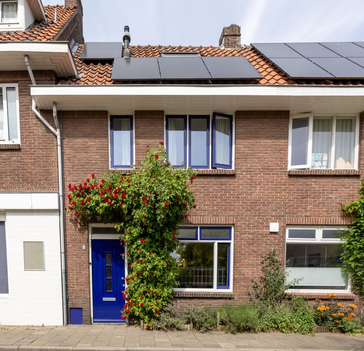 Foto 1 van Maasstraat 1