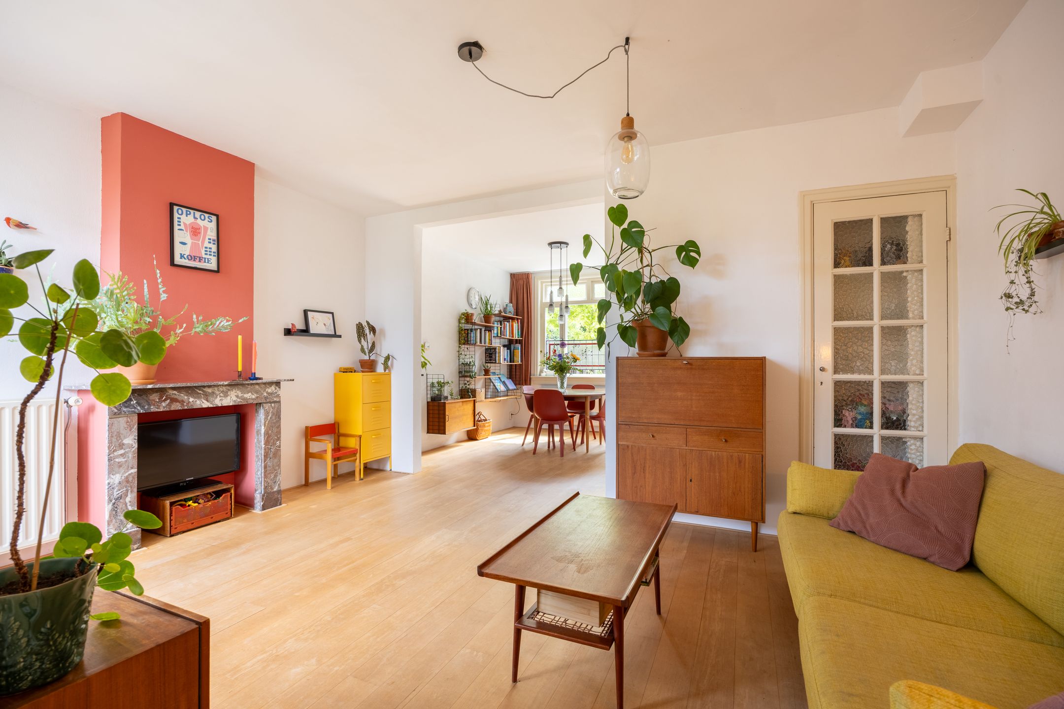 Foto 12 van Maasstraat 1