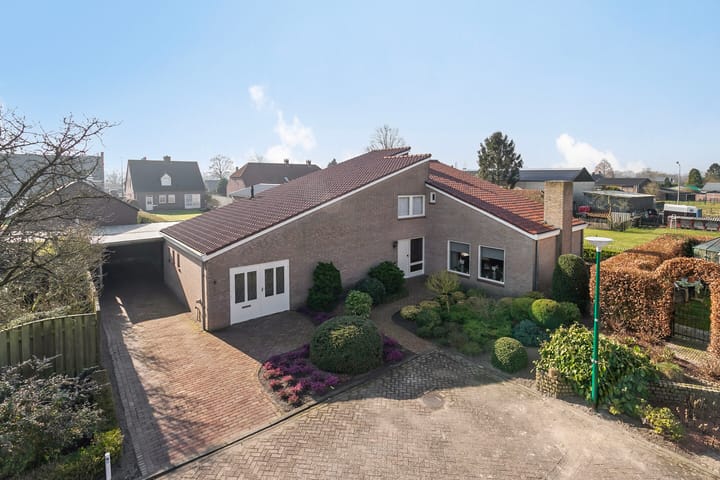 Hoogeind 37