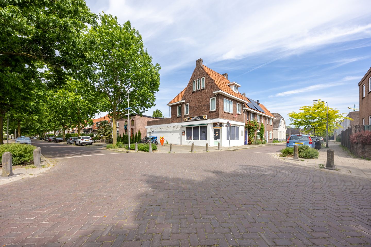 Foto 44 van Maasstraat 1