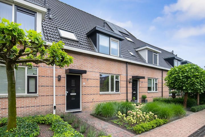 Foto 1 van Emmenhoeve 36