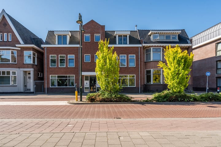 Zijde 46 B