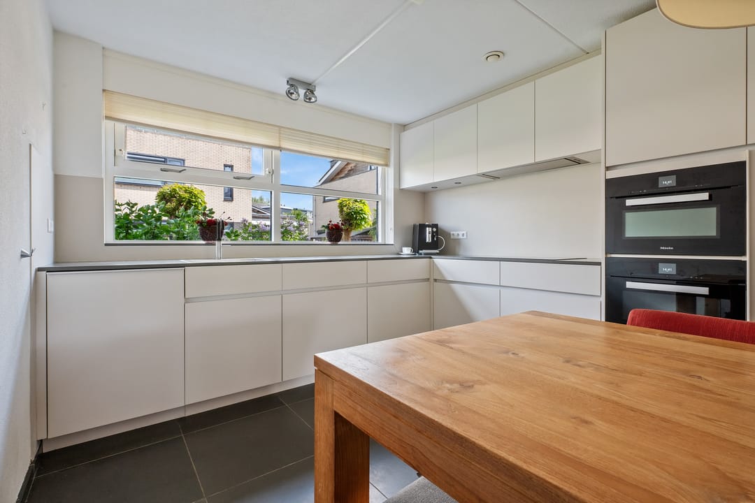 Foto 17 van Donkerelaan 25