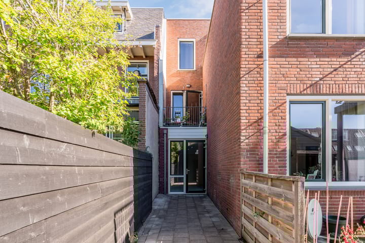 Photo 23 of Zijde 46-B