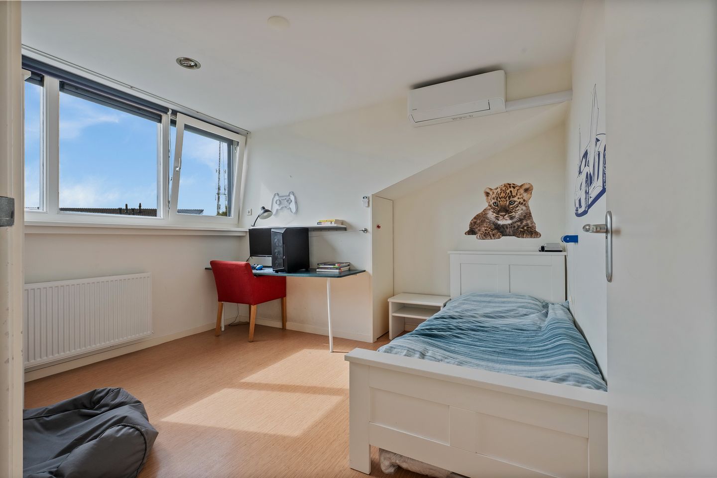 Foto 34 van Donkerelaan 25