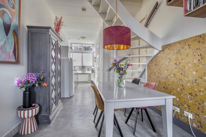 Foto 12 van Spoorstraat 12