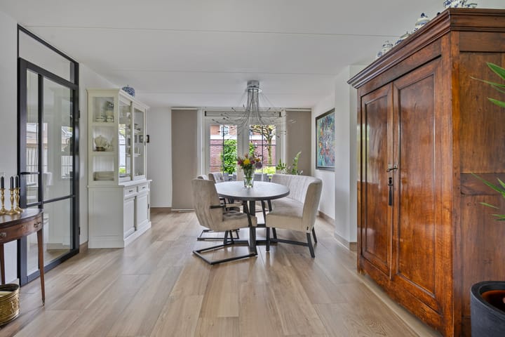 Photo 15 of Klein Rome 34