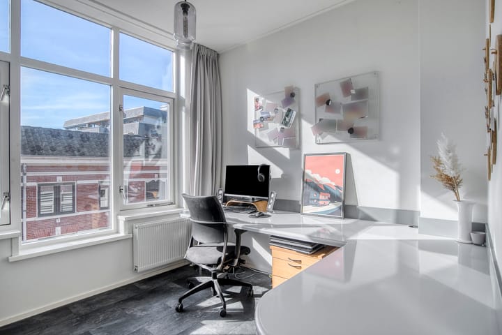 Foto 17 van Spoorstraat 12