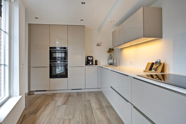 Photo 19 of Klein Rome 34