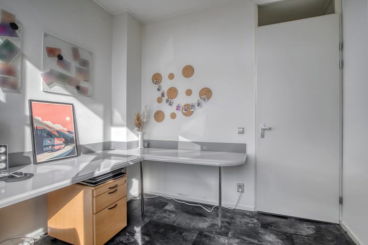 Foto 19 van Spoorstraat 12