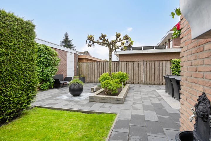 Photo 44 of Klein Rome 34