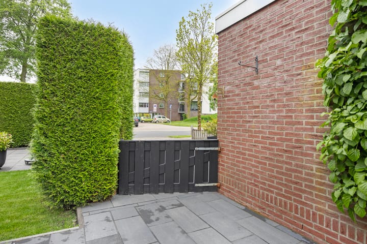 Photo 47 of Klein Rome 34