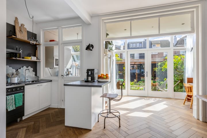 Foto 15 van Julianastraat 5