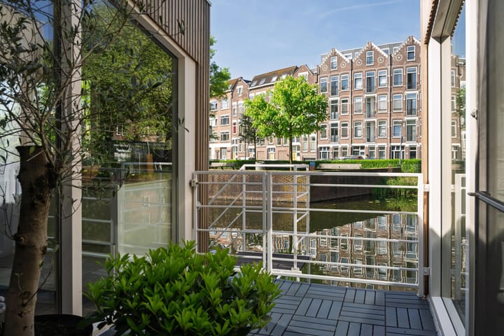 Foto 14 van Crooswijksebocht 72