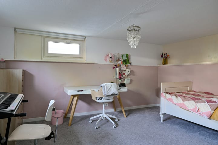 Foto 35 van Crooswijksebocht 72