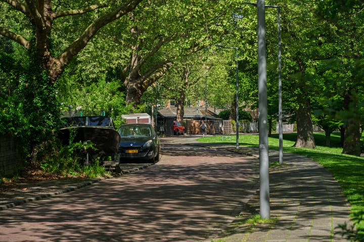 Foto 48 van Crooswijksebocht 72