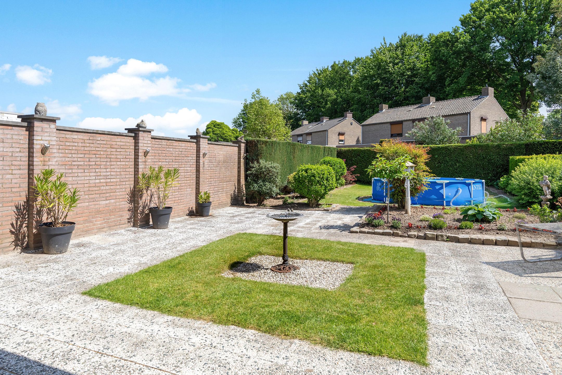 Foto 24 van Burg. Coonenstraat 14