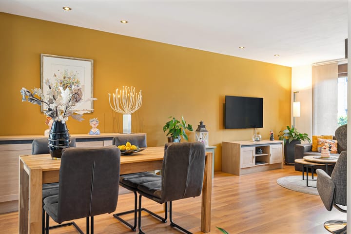 Foto 5 van Burg. Coonenstraat 14