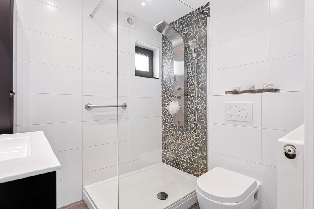 Foto 16 van Burg. Coonenstraat 14