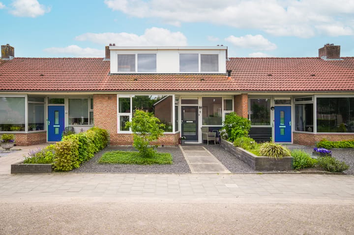 Photo 1 of Burgemeester Brunestraat 18