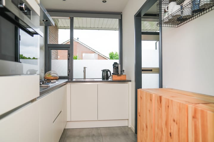 Photo 10 of Burgemeester Brunestraat 18