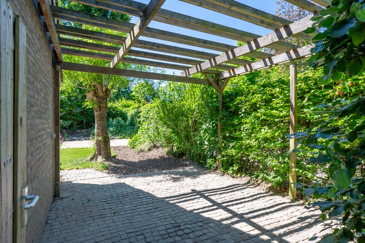 Foto 7 van René van Oranjestraat 5