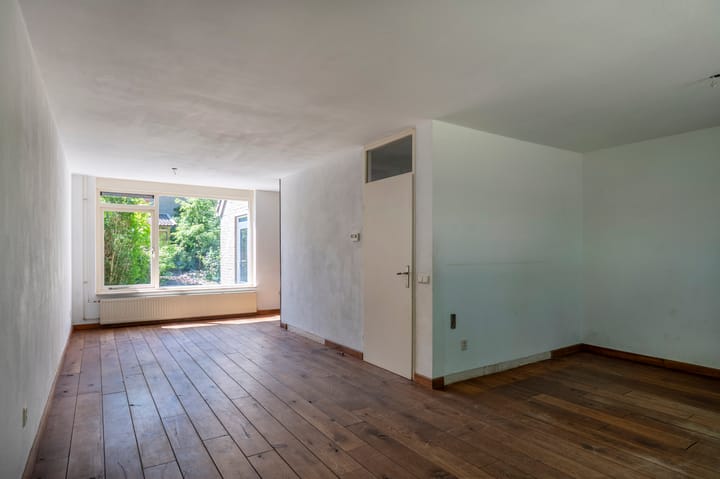 Foto 14 van René van Oranjestraat 5