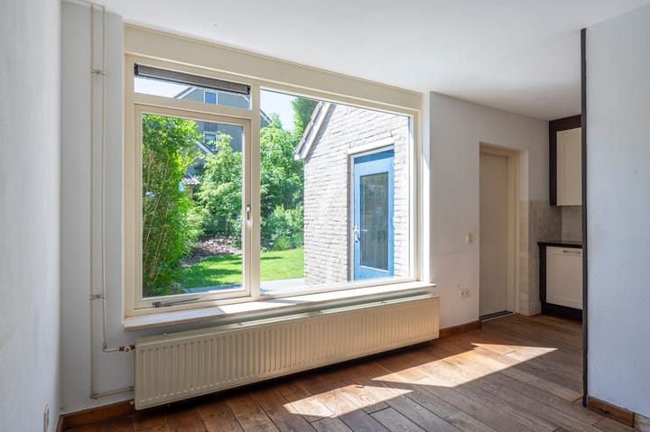 Foto 15 van René van Oranjestraat 5