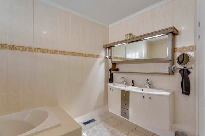 Foto 12 van Vierschotenweg 5