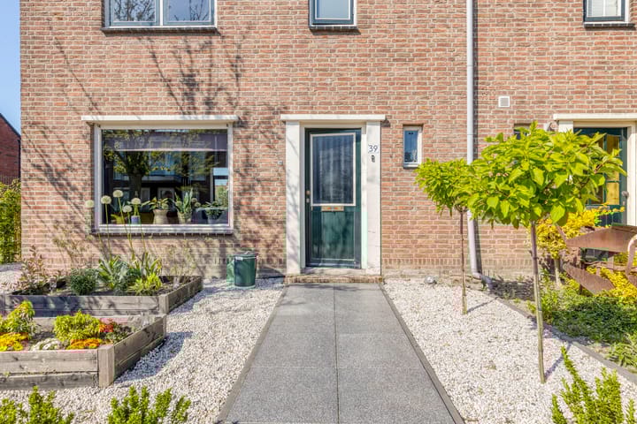 Photo 4 of Schoolstraat 39