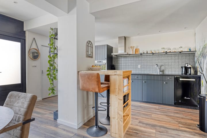 Photo 10 of Schoolstraat 39