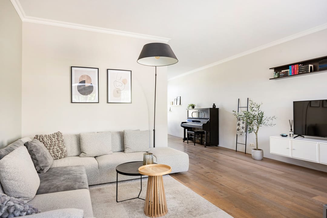 Photo 2 of Harzstraat 9