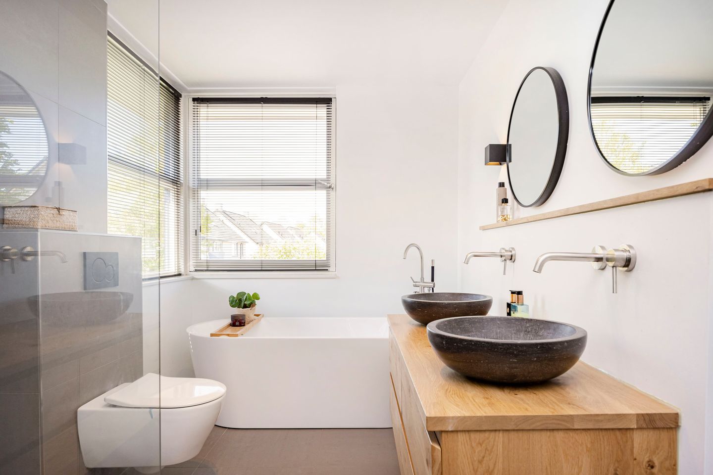 Photo 4 of Harzstraat 9