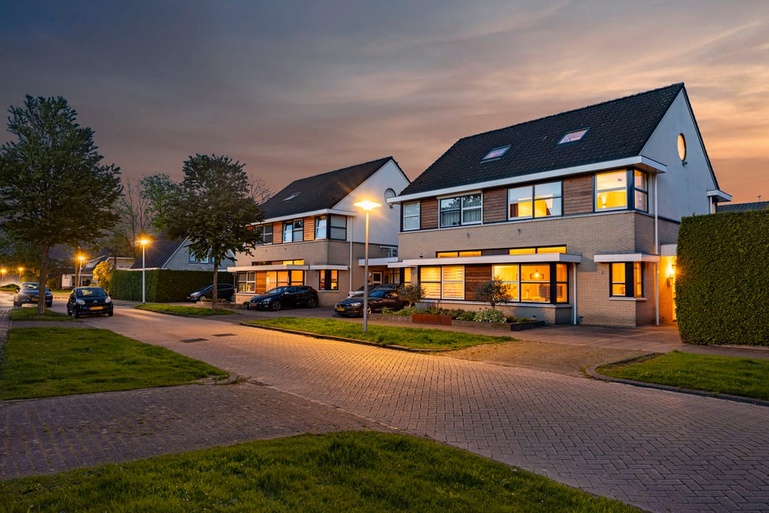 Photo 8 of Harzstraat 9