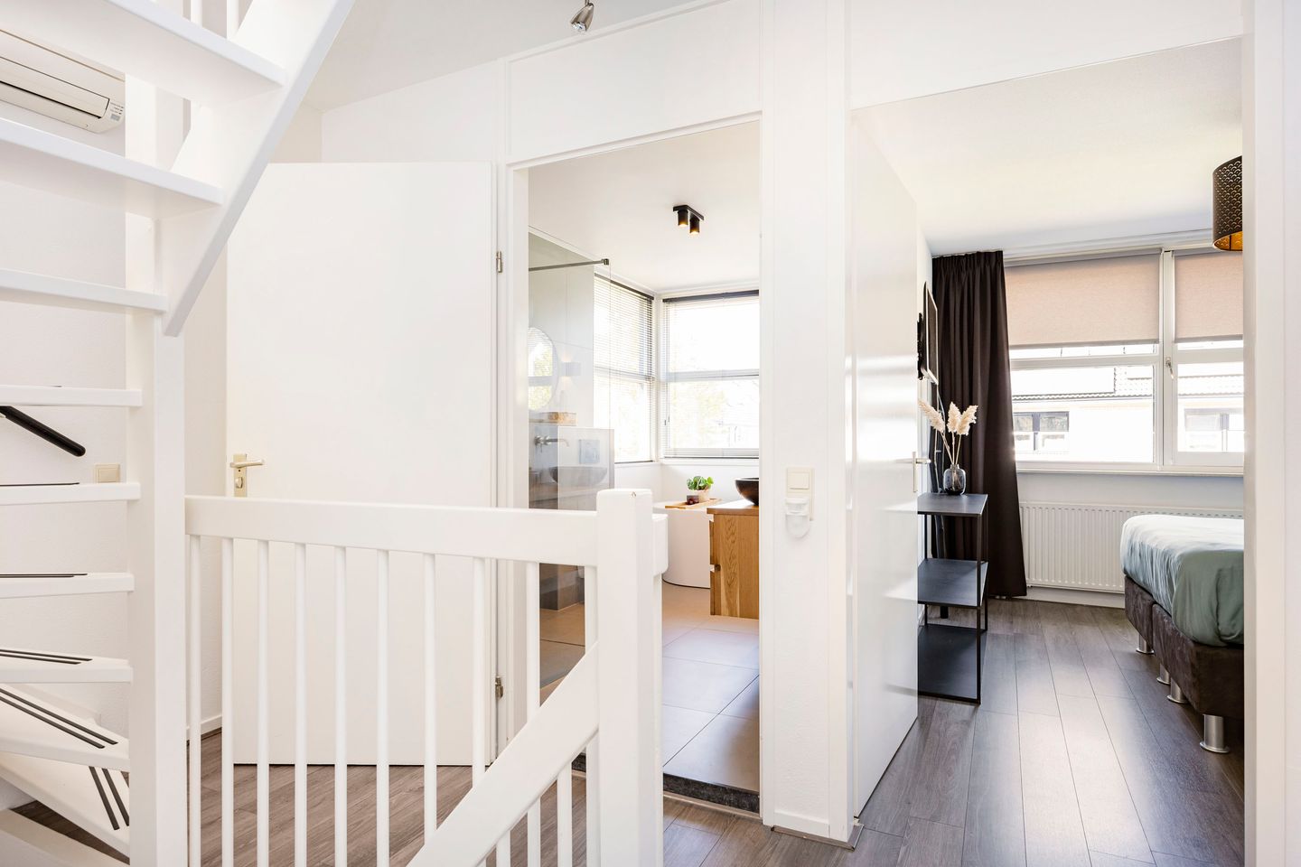 Photo 20 of Harzstraat 9