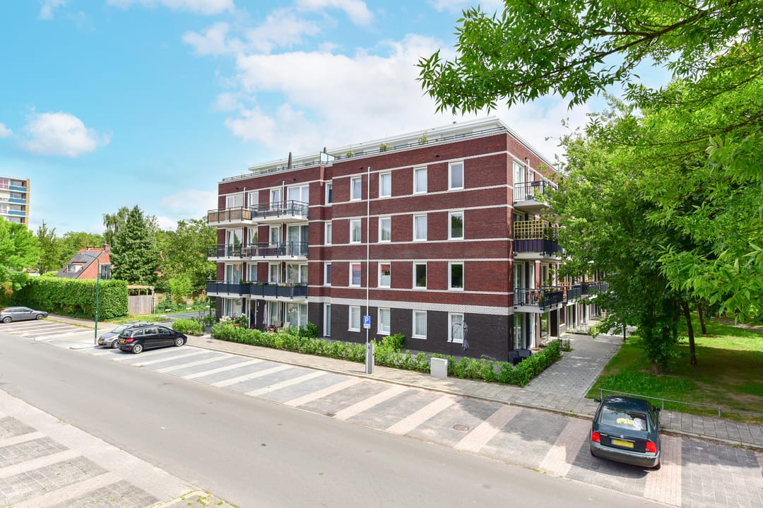 Foto 1 van Weegbreestraat 205-D31