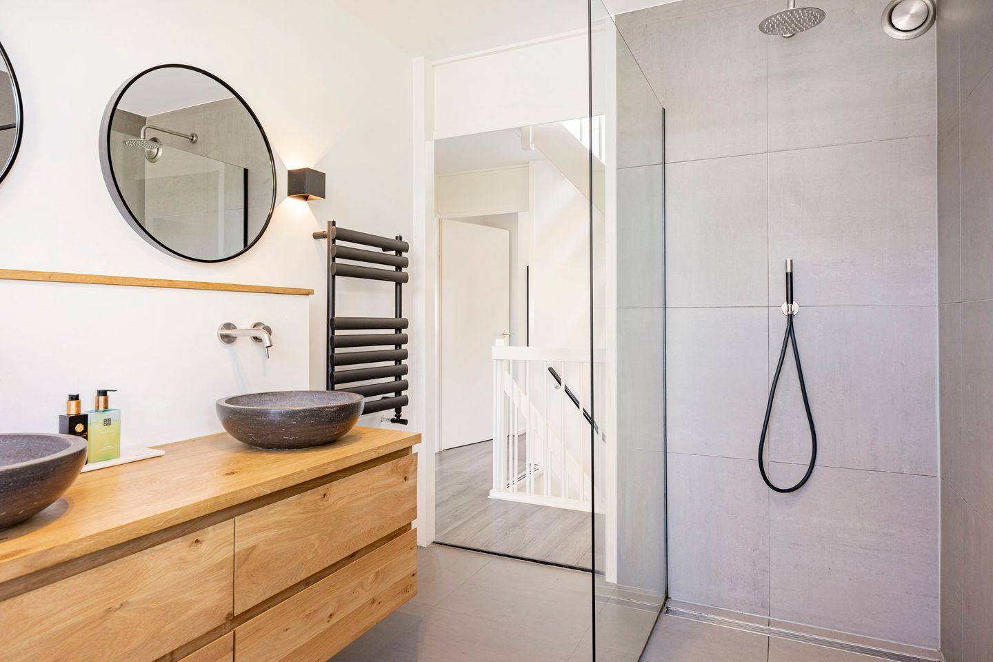 Photo 25 of Harzstraat 9