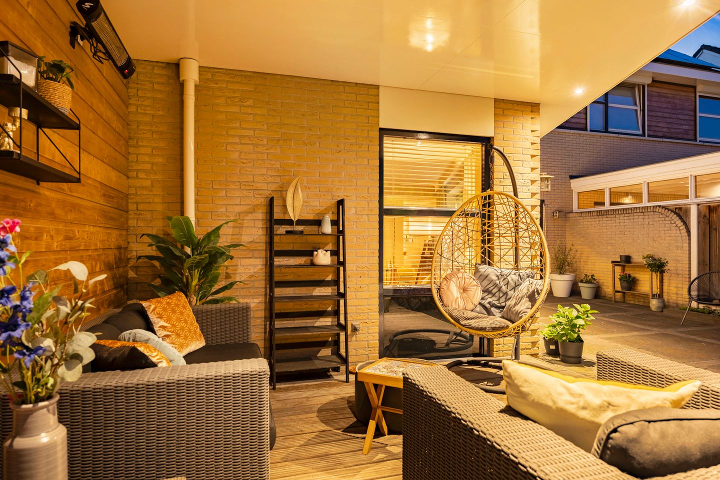 Photo 35 of Harzstraat 9